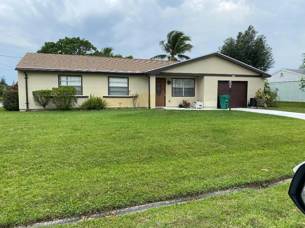 2166 SE Shipping Road Port St Lucie FL 34952