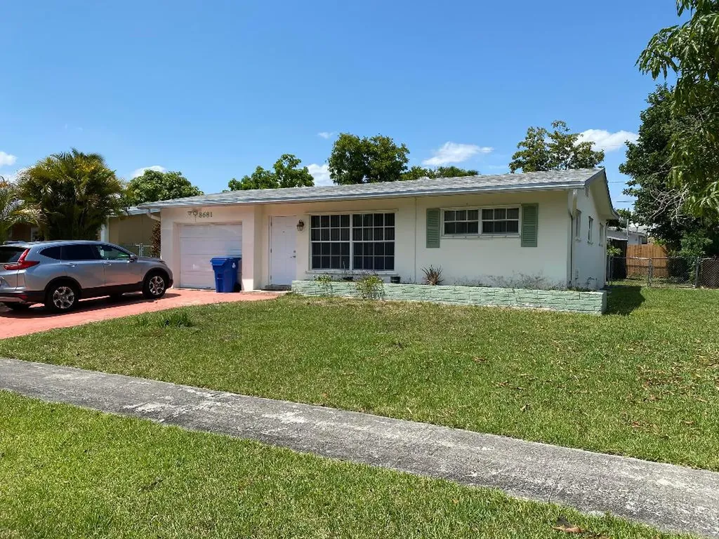 8681 NW 28th Street Sunrise FL 33322