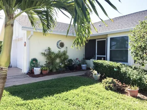 8175 SE Fox Hill Place Hobe Sound FL 33455