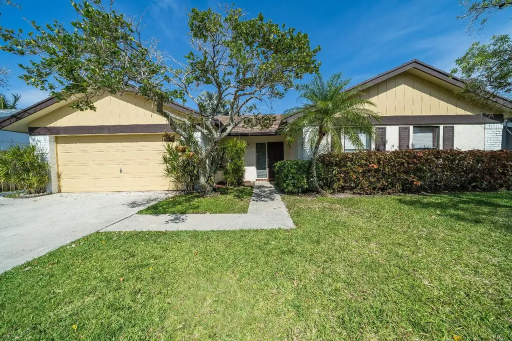 1144 NW 11th Street Boynton Beach FL 33426