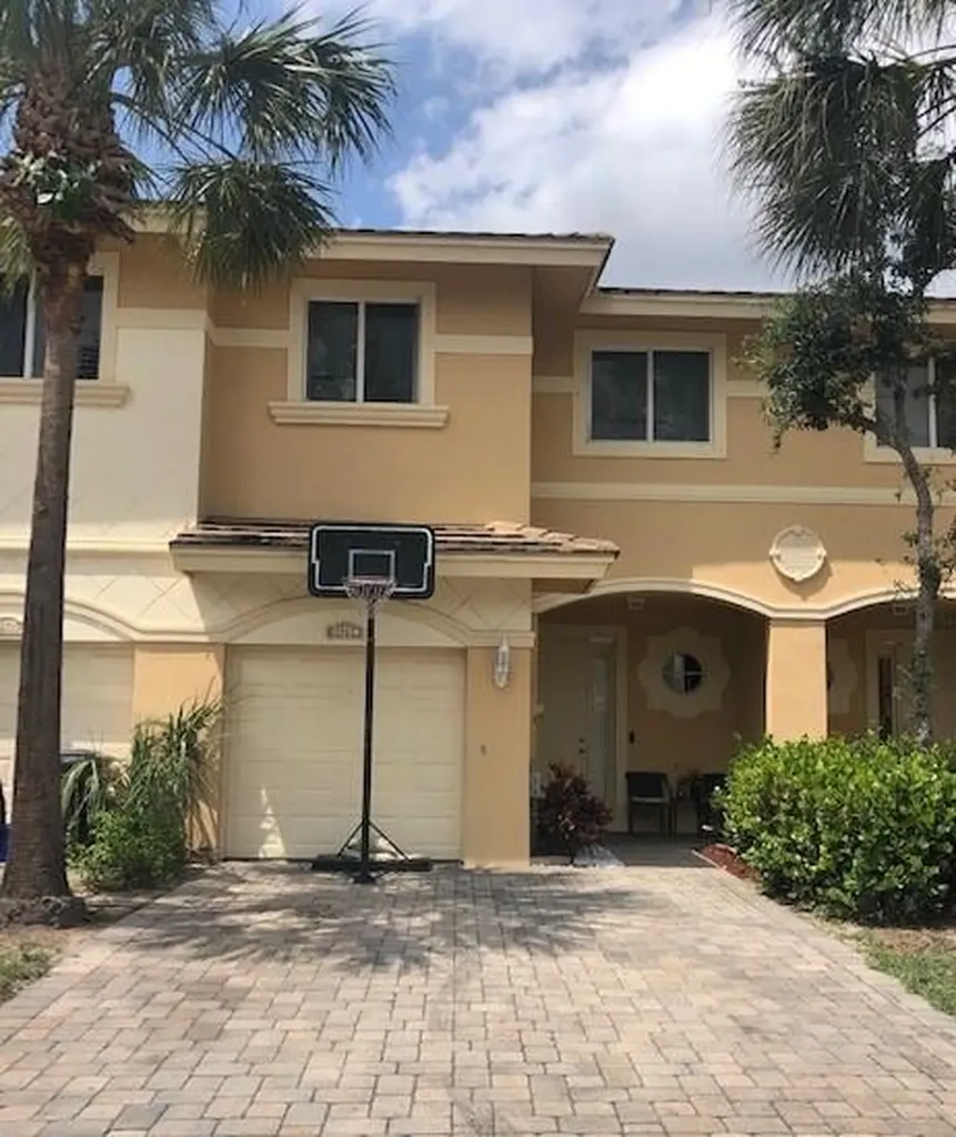 4429 Cotswold Hills Drive Lake Worth FL 33461