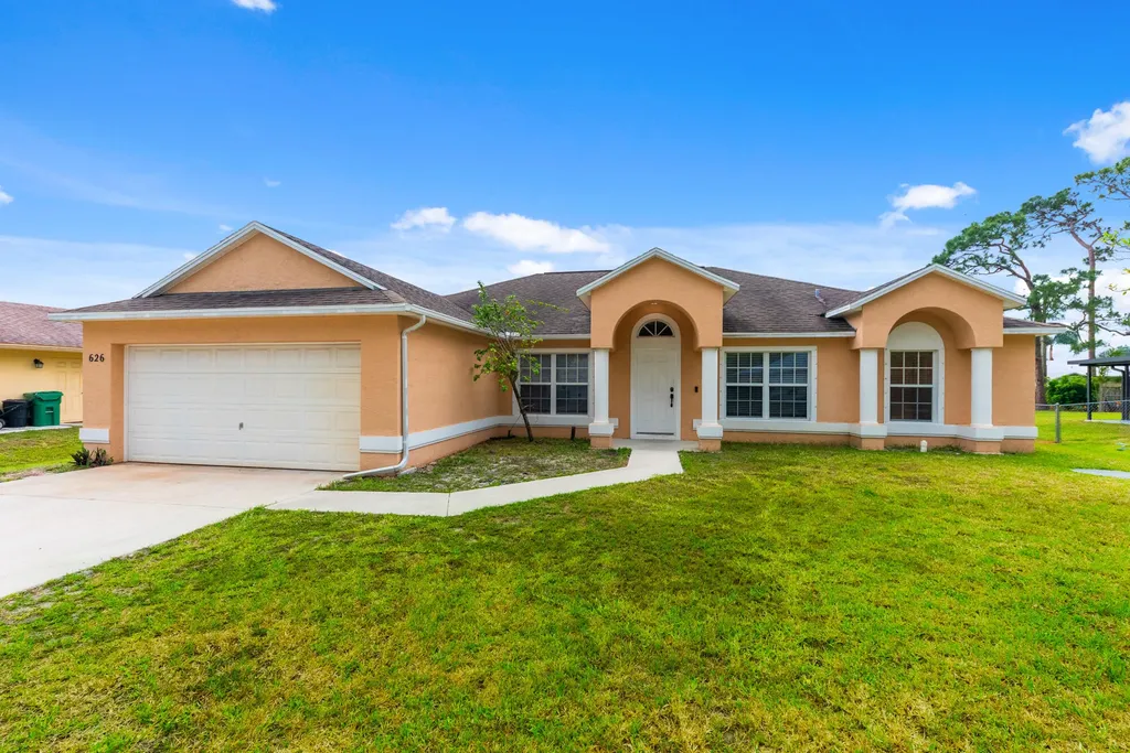 626 SE Ron Rico Terrace Port St Lucie FL 34983