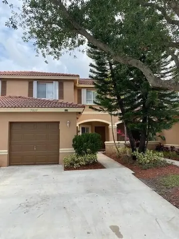 7017 Hawks Nest Terrace Riviera Beach FL 33407