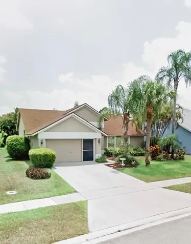 3851 Woods Walk Boulevard Lake Worth FL 33467