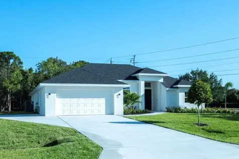 3024 SE Galt Circle Port St Lucie FL 34984