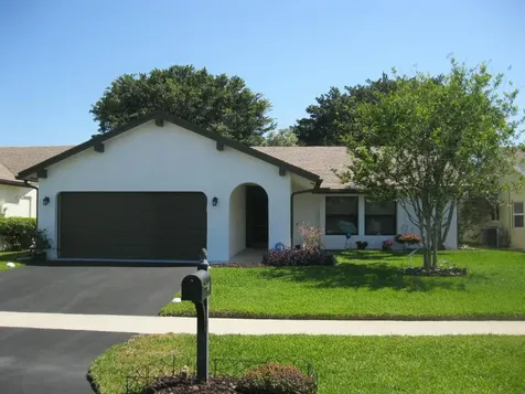 10670 Greenbriar Court Boca Raton FL 33498