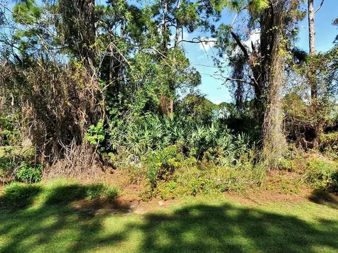 1661 SW Starman Avenue Port St Lucie FL 34953