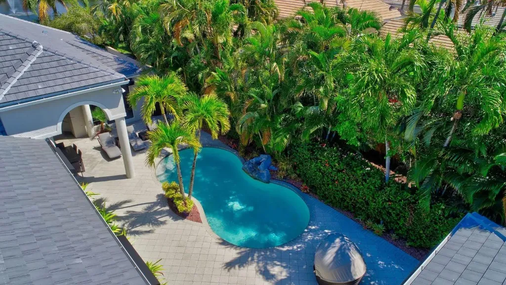 3515 NW Clubside Circle Boca Raton FL 33496