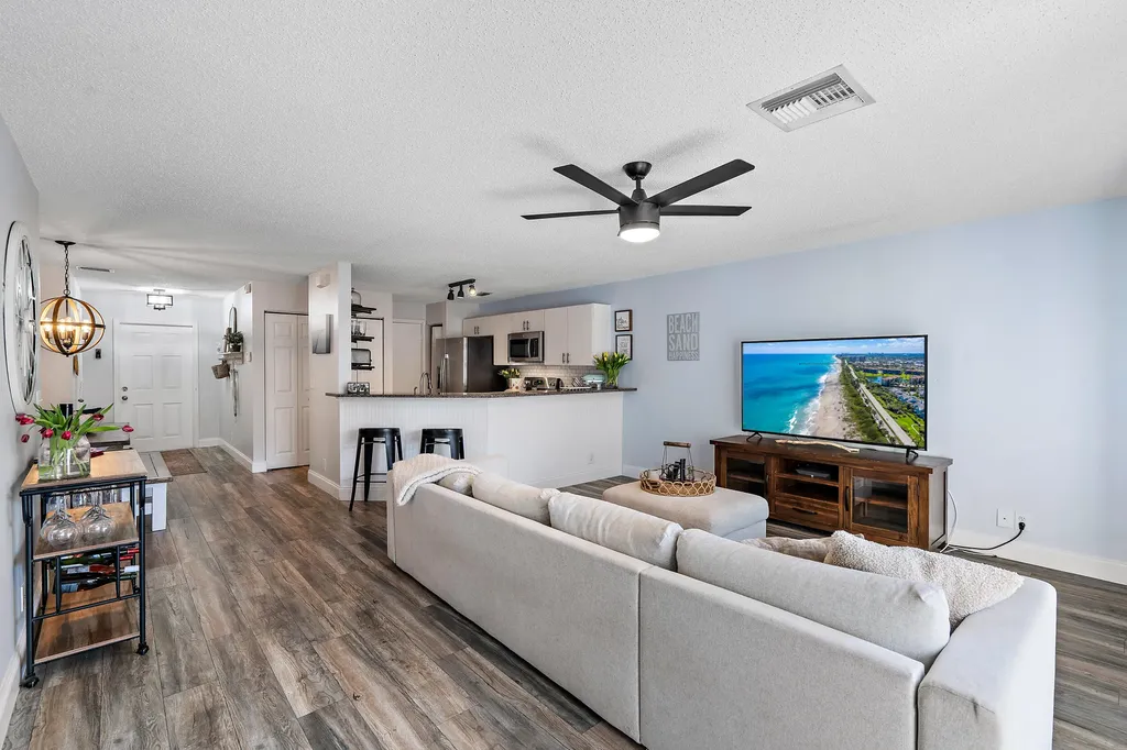 348 Timberwalk Trail Jupiter FL 33458