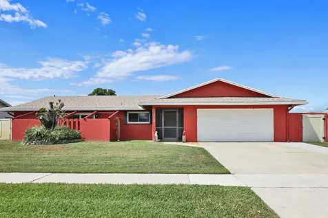 5373 Sandhurst Circle N Lake Worth FL 33463