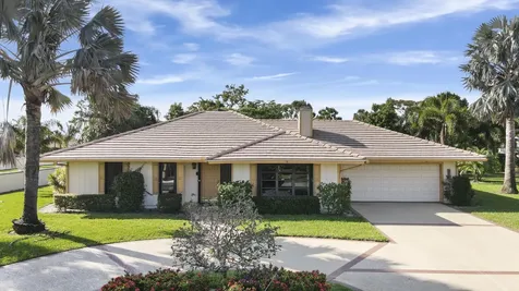 8722 SE Soundings Place Hobe Sound FL 33455