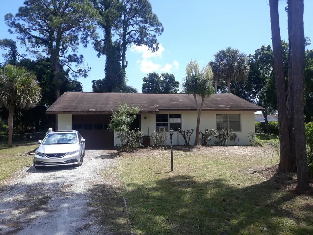 730 40th Avenue Vero Beach FL 32968