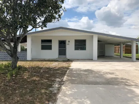 8152 SE Evergreen Street Hobe Sound FL 33455