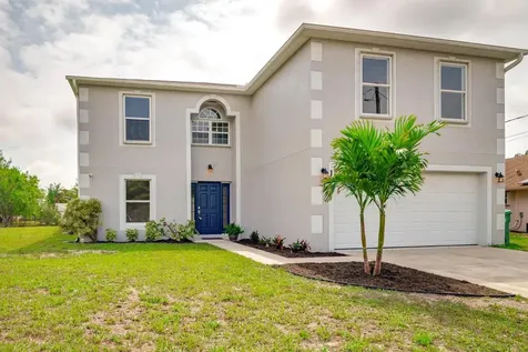 196 SW Nina Court Port St Lucie FL 34953