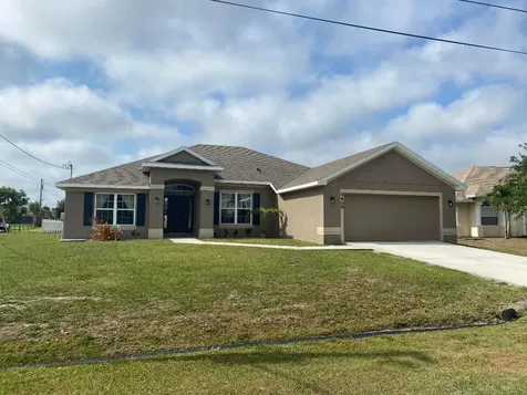 4409 SW Gagnon Road Port St Lucie FL 34953