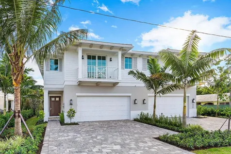426 NE Wavecrest Way Boca Raton FL 33432
