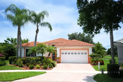 571 SW Saint Georges Bay Port St Lucie FL 34986
