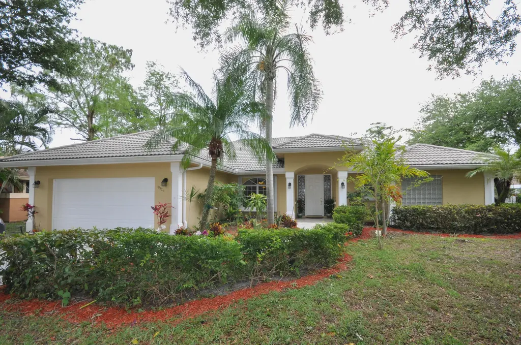 14301 Flora Lane Wellington FL 33414