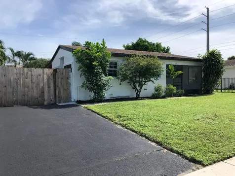 6811 Cody Street Hollywood FL 33024