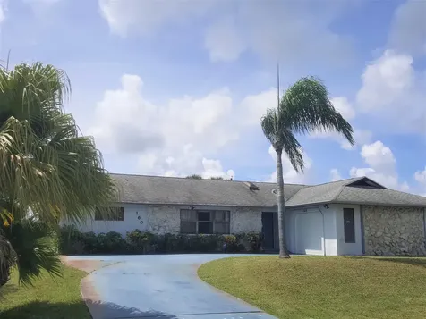 160 SW Grove Avenue Port St Lucie FL 34983