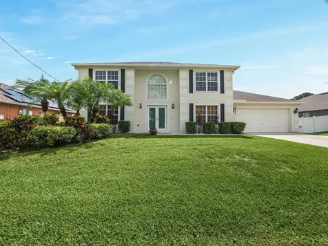 2531 SW Fondura Road Port St Lucie FL 34953