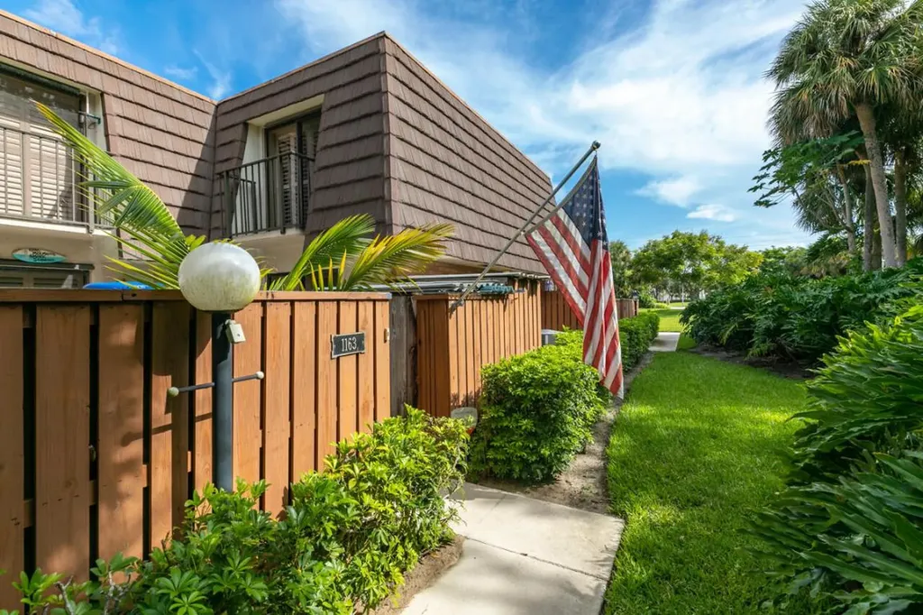 1163 11th Court Jupiter FL 33477
