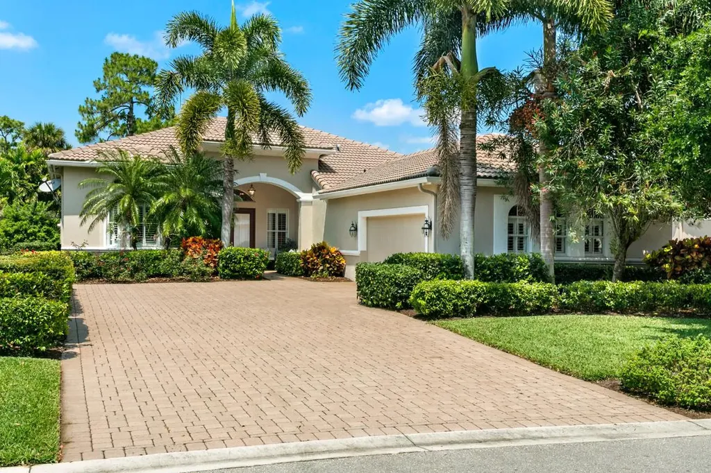 7552 Ironhorse Boulevard West Palm Beach FL 33412
