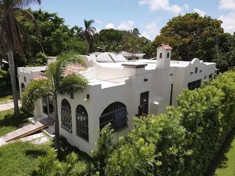 806 NE 2nd Avenue Delray Beach FL 33444
