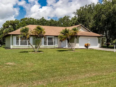 6701 Little Way Fort Pierce FL 34951