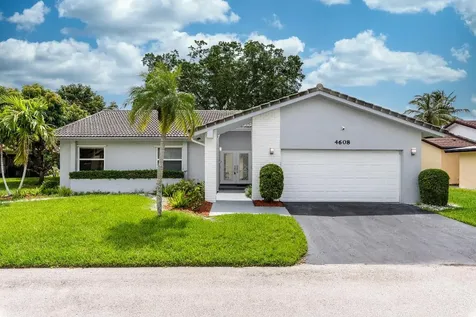 4608 Norfolk Island Pine Drive Tamarac FL 33319
