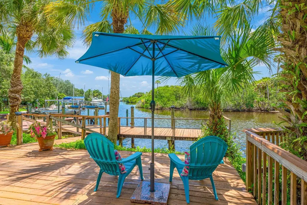 810 SW Salerno Road Stuart FL 34997