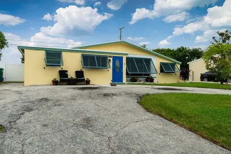 1240 W 3rd Street Riviera Beach FL 33404