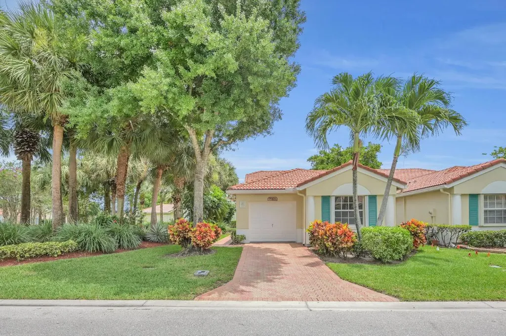15426 Floral Club Road Delray Beach FL 33484