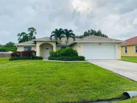 3008 SW Circle Street Port St Lucie FL 34953