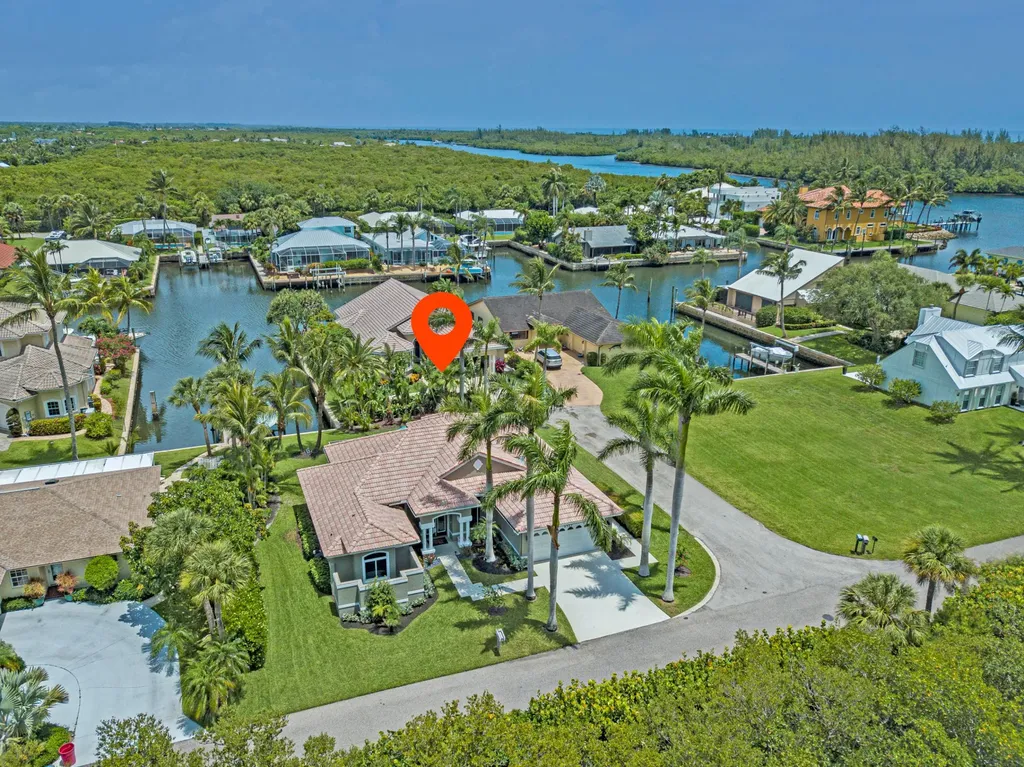 9327 SE Mast Terrace Hobe Sound FL 33455