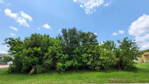 3550 SW Pumpkin Street Port St Lucie FL 34953