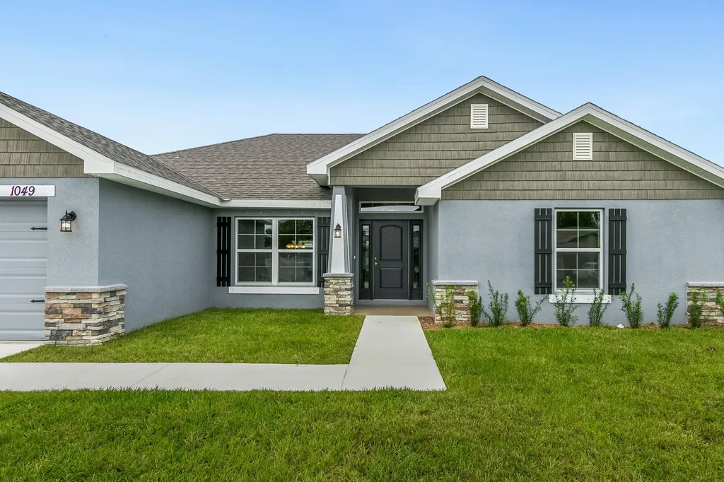 1676 SW Ocean Cove Avenue Port St Lucie FL 34953