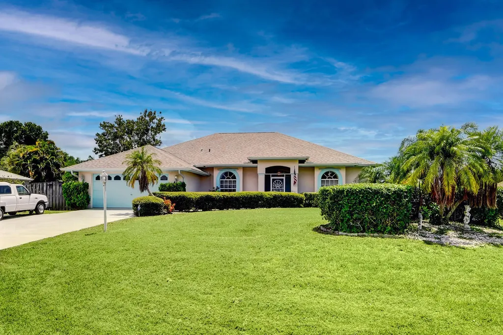 3043 SE Galt Circle Port St Lucie FL 34984