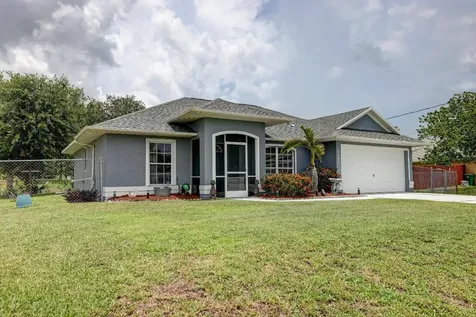 2257 SW Gray Beal Avenue Port St Lucie FL 34953