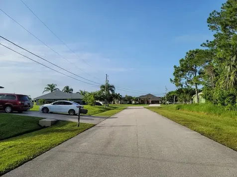 6458 NW Faye Street Port St Lucie FL 34986