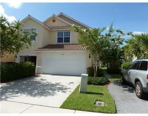1111 Pinewood Lake Court Greenacres FL 33415