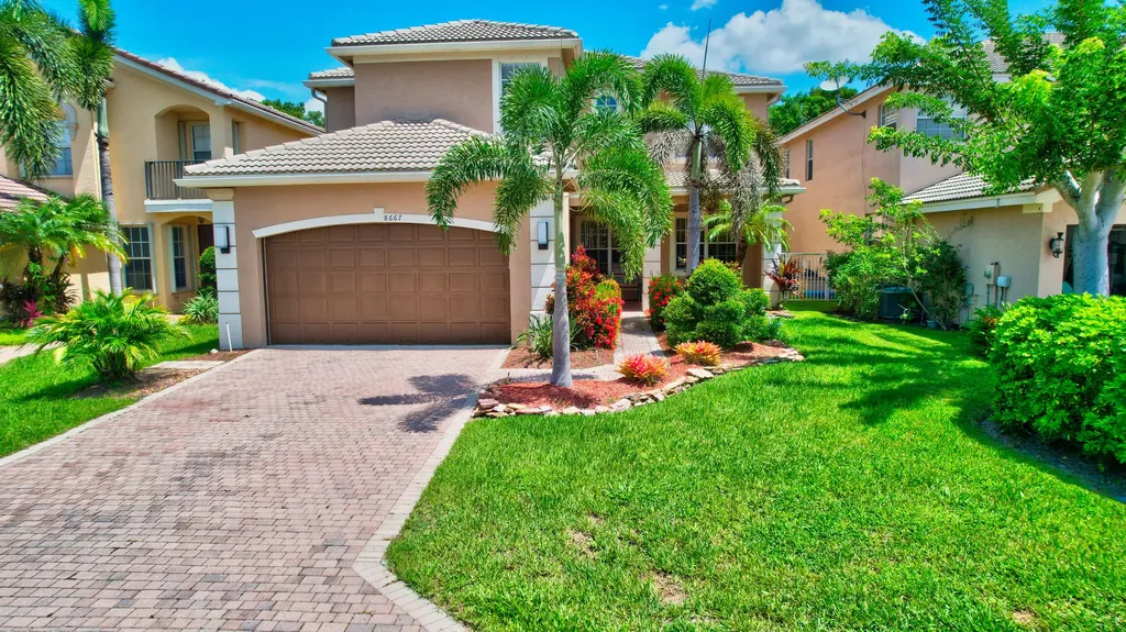 8667 Woodgrove Harbor Lane Boynton Beach FL 33473