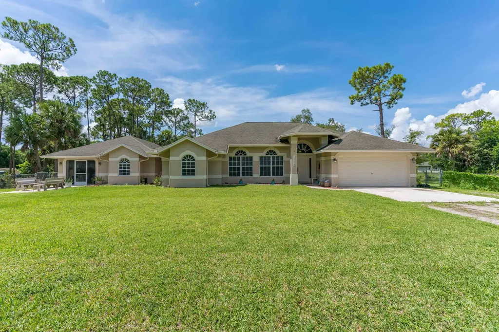 14242 72nd Court N Loxahatchee FL 33470