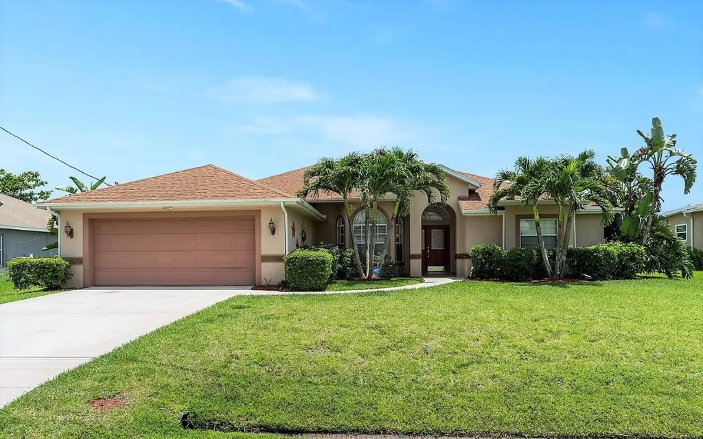 4013 SW Winslow Street Port St Lucie FL 34953