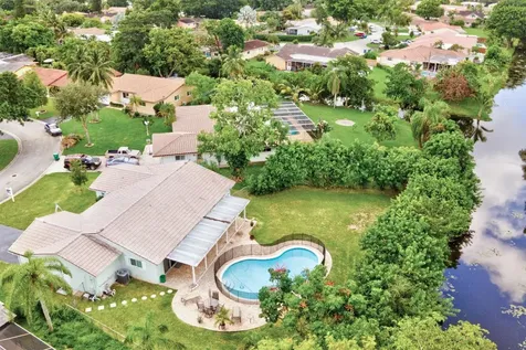 4130 NW 113th Avenue Coral Springs FL 33065