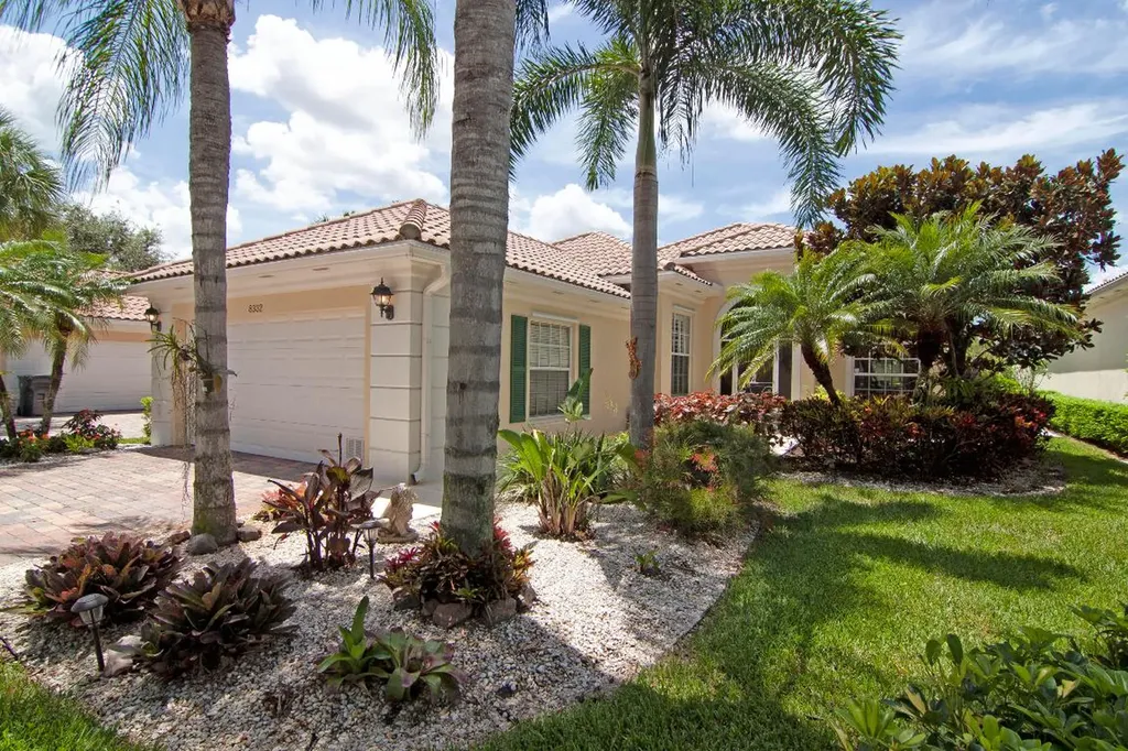 8332 Tobago Lane Wellington FL 33414
