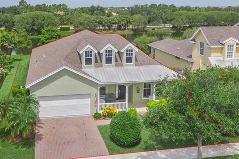 10581 SW Waterway Lane Port St Lucie FL 34987