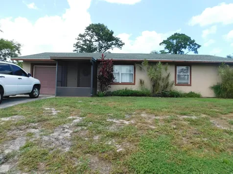 1149 SW Bellevue Avenue Port St Lucie FL 34953