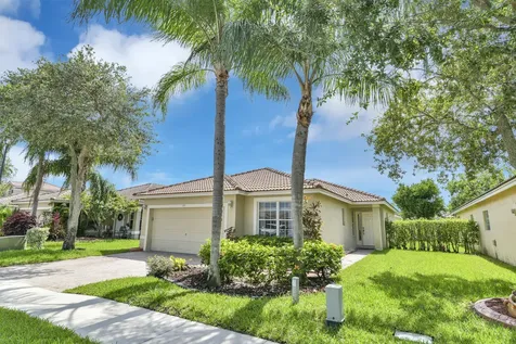 809 SW 121st Avenue Pembroke Pines FL 33025