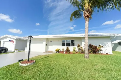 2389 SW 14th Avenue Boynton Beach FL 33426